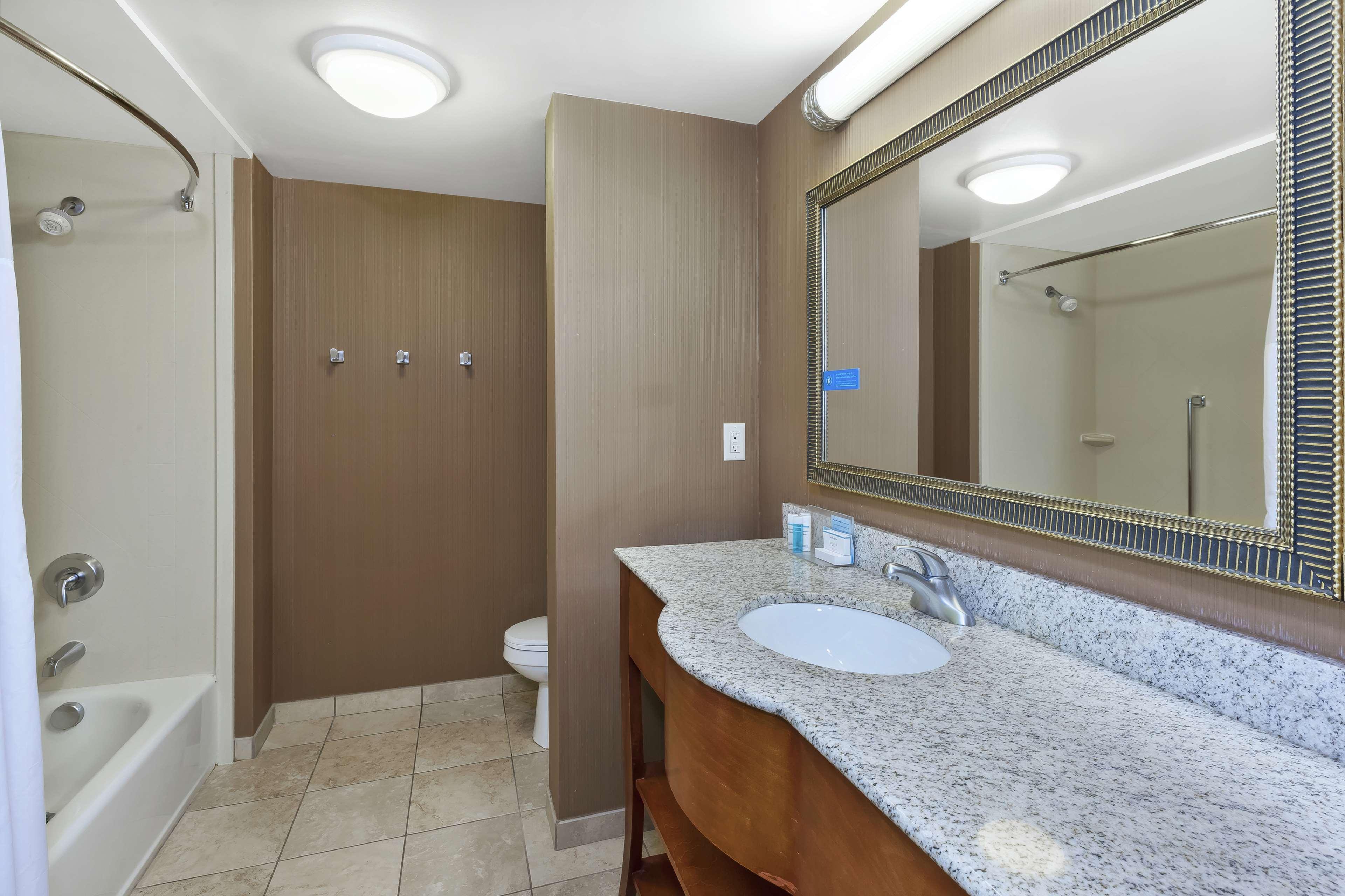 Hampton Inn & Suites Grand Rapids-Airport 28Th St Cascade Kültér fotó