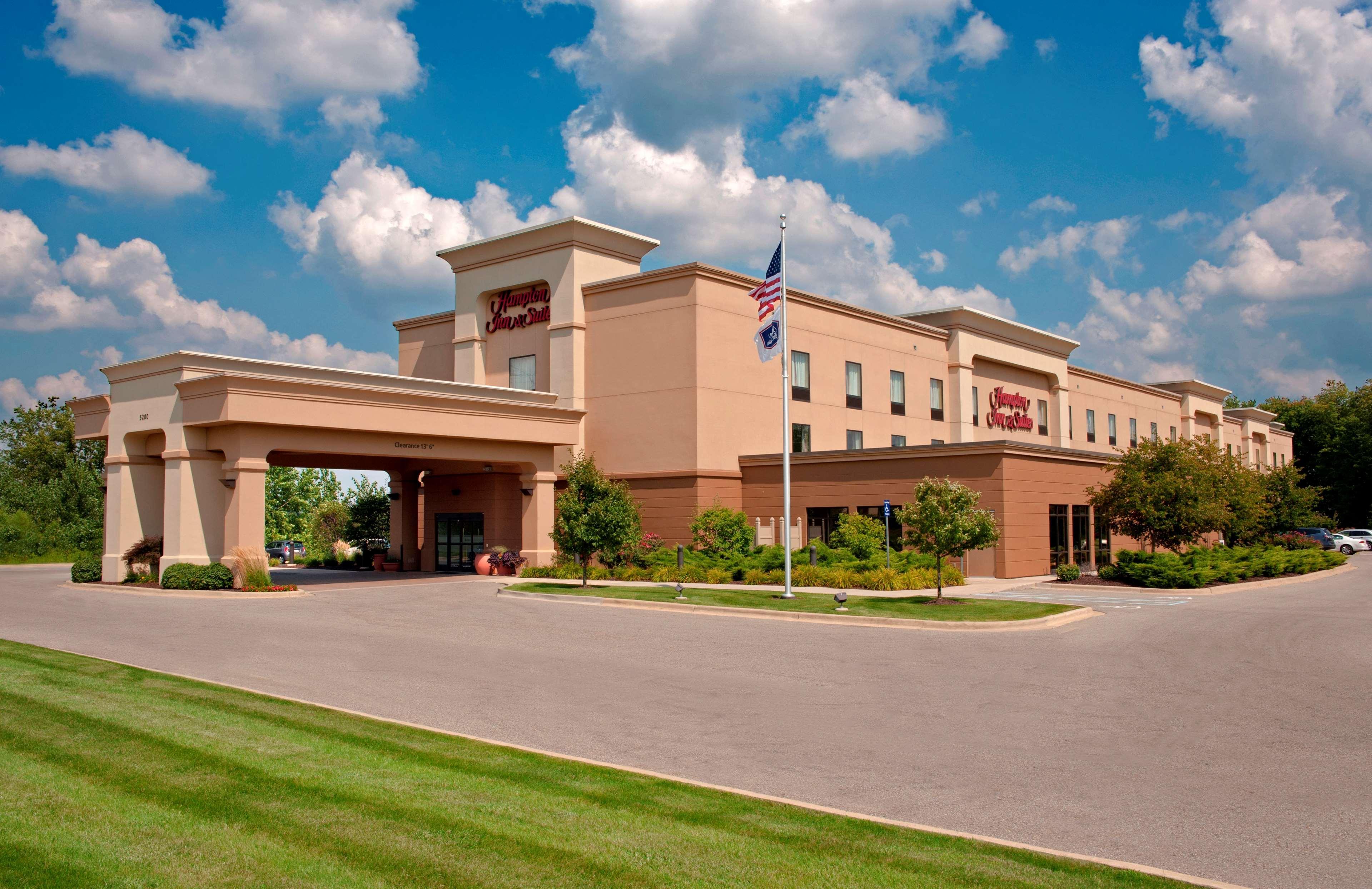 Hampton Inn & Suites Grand Rapids-Airport 28Th St Cascade Kültér fotó