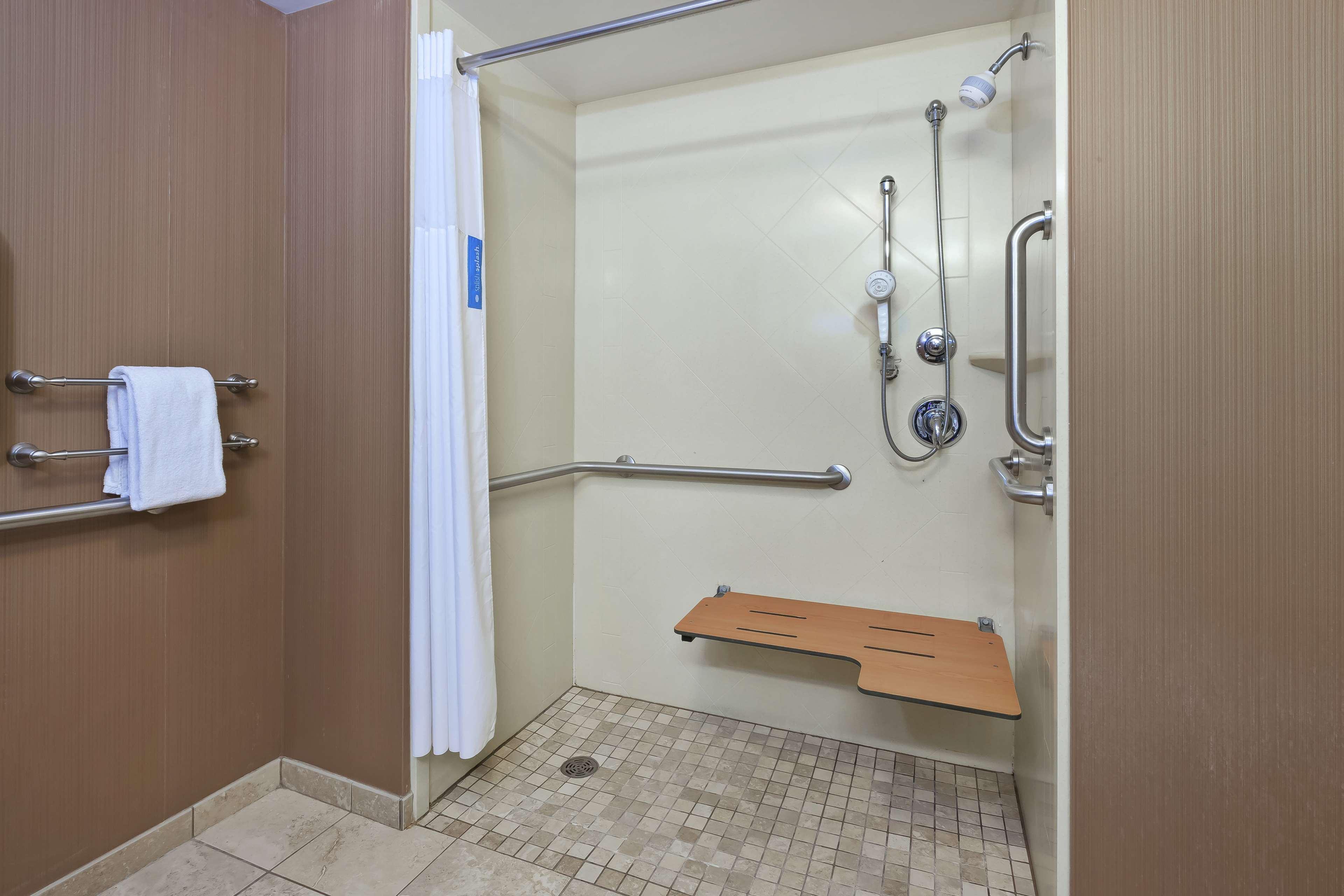 Hampton Inn & Suites Grand Rapids-Airport 28Th St Cascade Kültér fotó