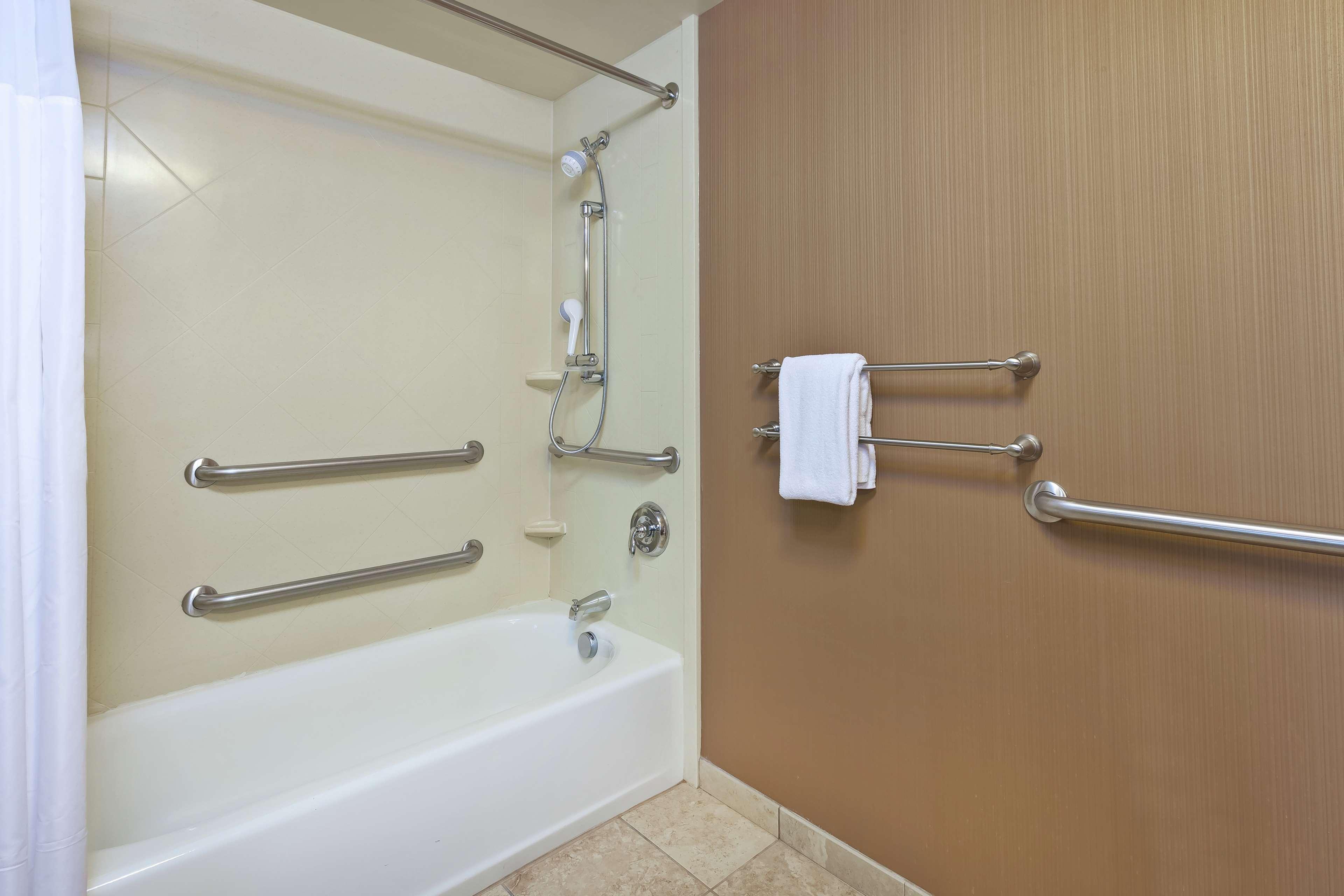 Hampton Inn & Suites Grand Rapids-Airport 28Th St Cascade Kültér fotó