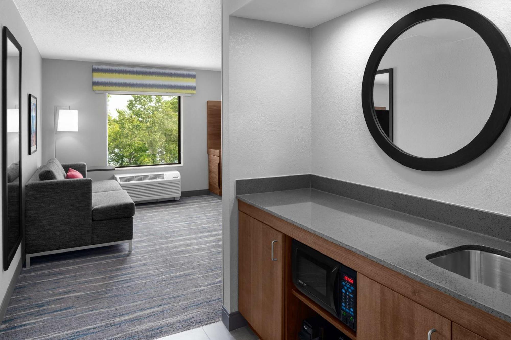 Hampton Inn & Suites Grand Rapids-Airport 28Th St Cascade Kültér fotó