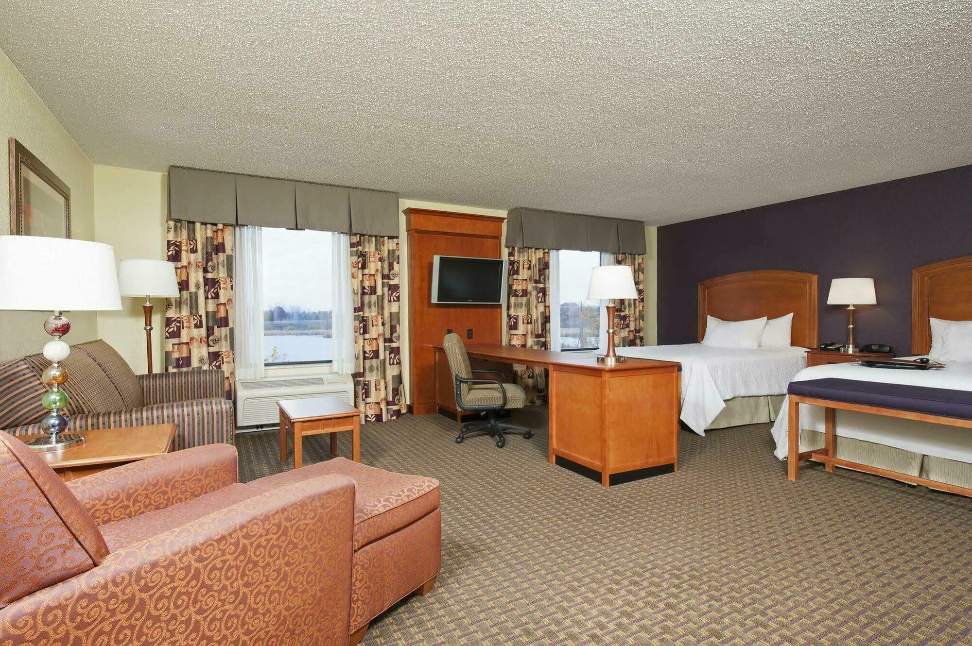 Hampton Inn & Suites Grand Rapids-Airport 28Th St Cascade Kültér fotó